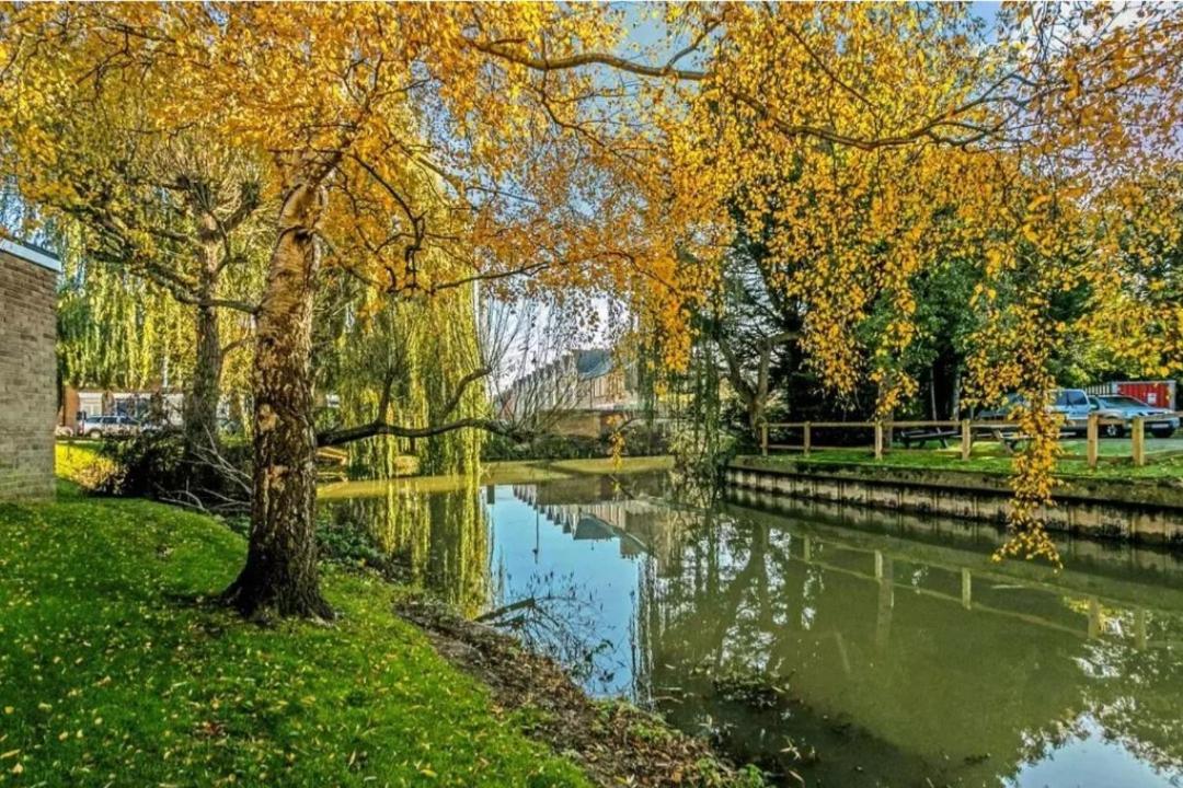 Riverside Apartment 牛津 外观 照片